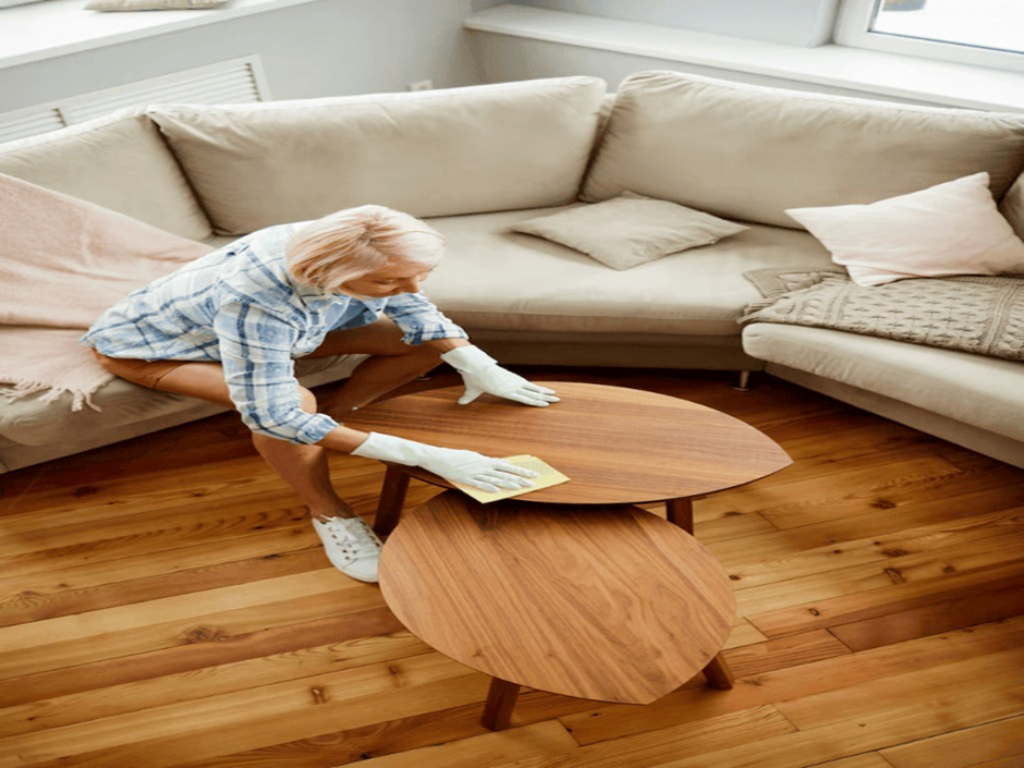 You are currently viewing Polyester Polish: The Ultimate Glossy Finish for Wood Surfaces